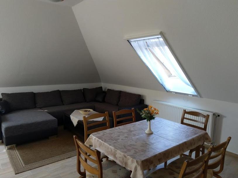 בלטונודבארי Foeveny Apartman מראה חיצוני תמונה